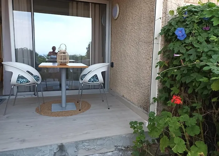 Beautiful Sea View Apartament