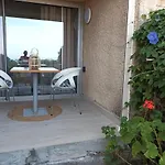 Beautiful Sea View Apartman