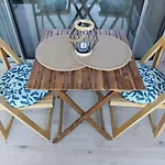 Beautiful Sea View Apartman